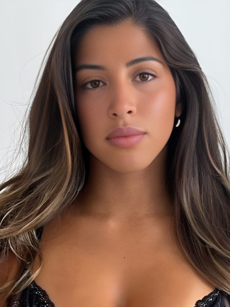 Alexa Campbell