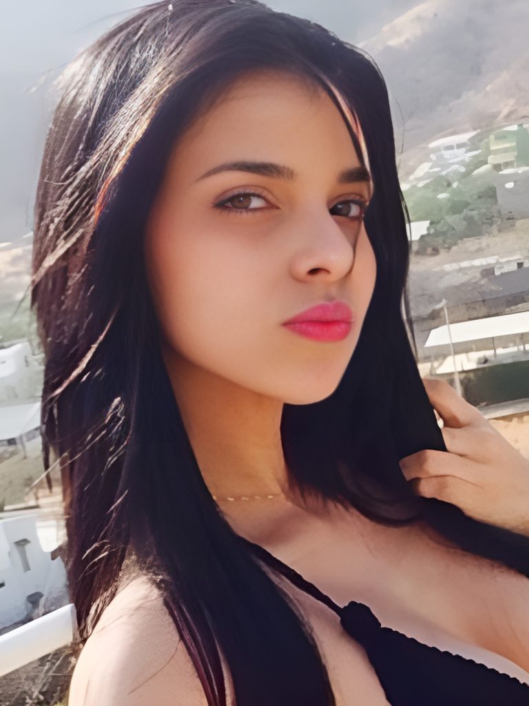 Isabella Obregon