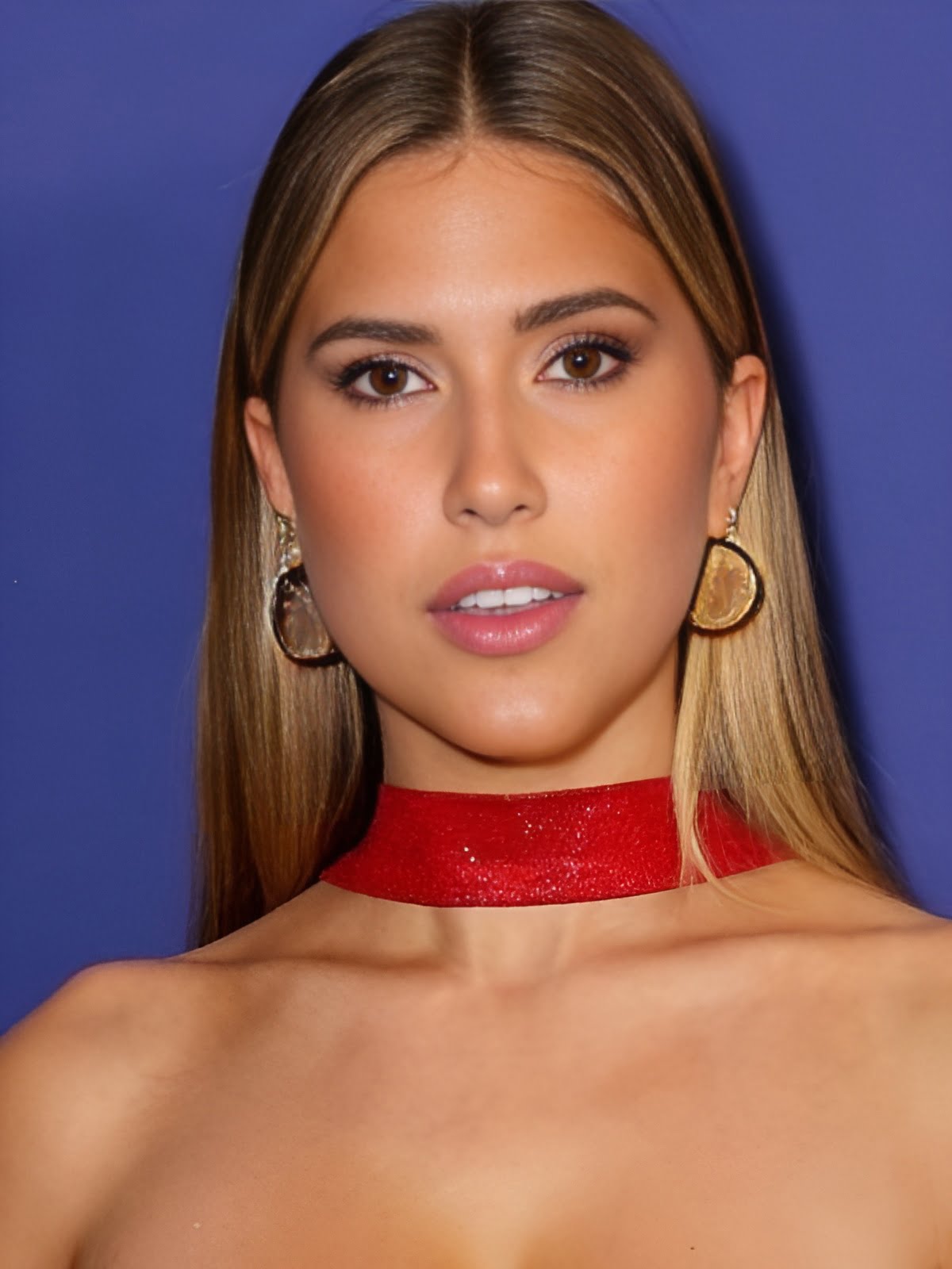 Kara Del Toro (Model) Age, Height, Weight, Wiki, Bio, Boyfriend and More