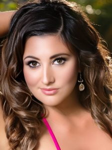 Scarlett Morgan (Model) Height, Age, Bio, Boyfriend, Weight, Photos and