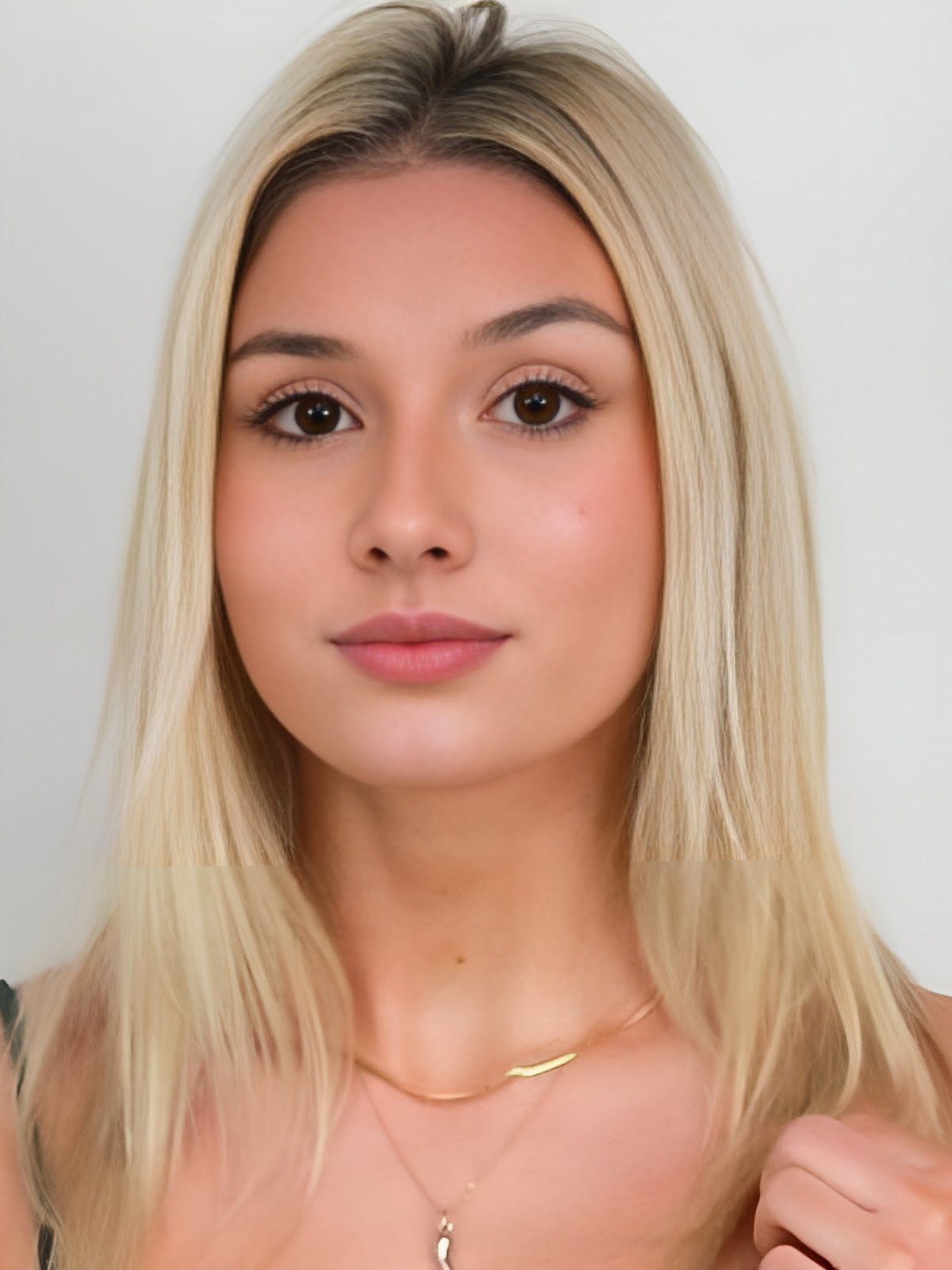 Lina Belfiore (Actress) Age, Wiki, Height, Weight, Photos, Bio and More